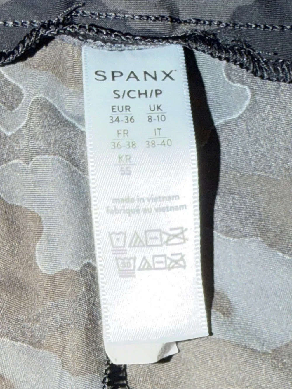SPANX Sunshine 4